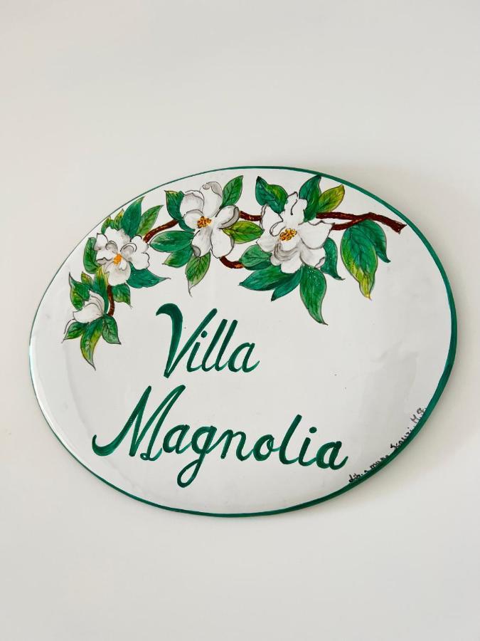 Villa Magnolia Formia Exteriér fotografie