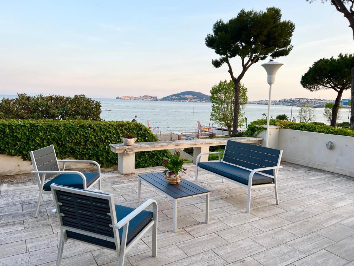 Villa Magnolia Formia Exteriér fotografie