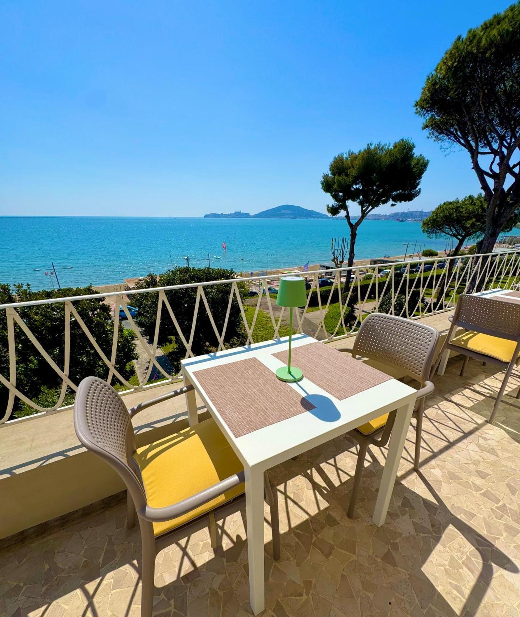 Villa Magnolia Formia Exteriér fotografie