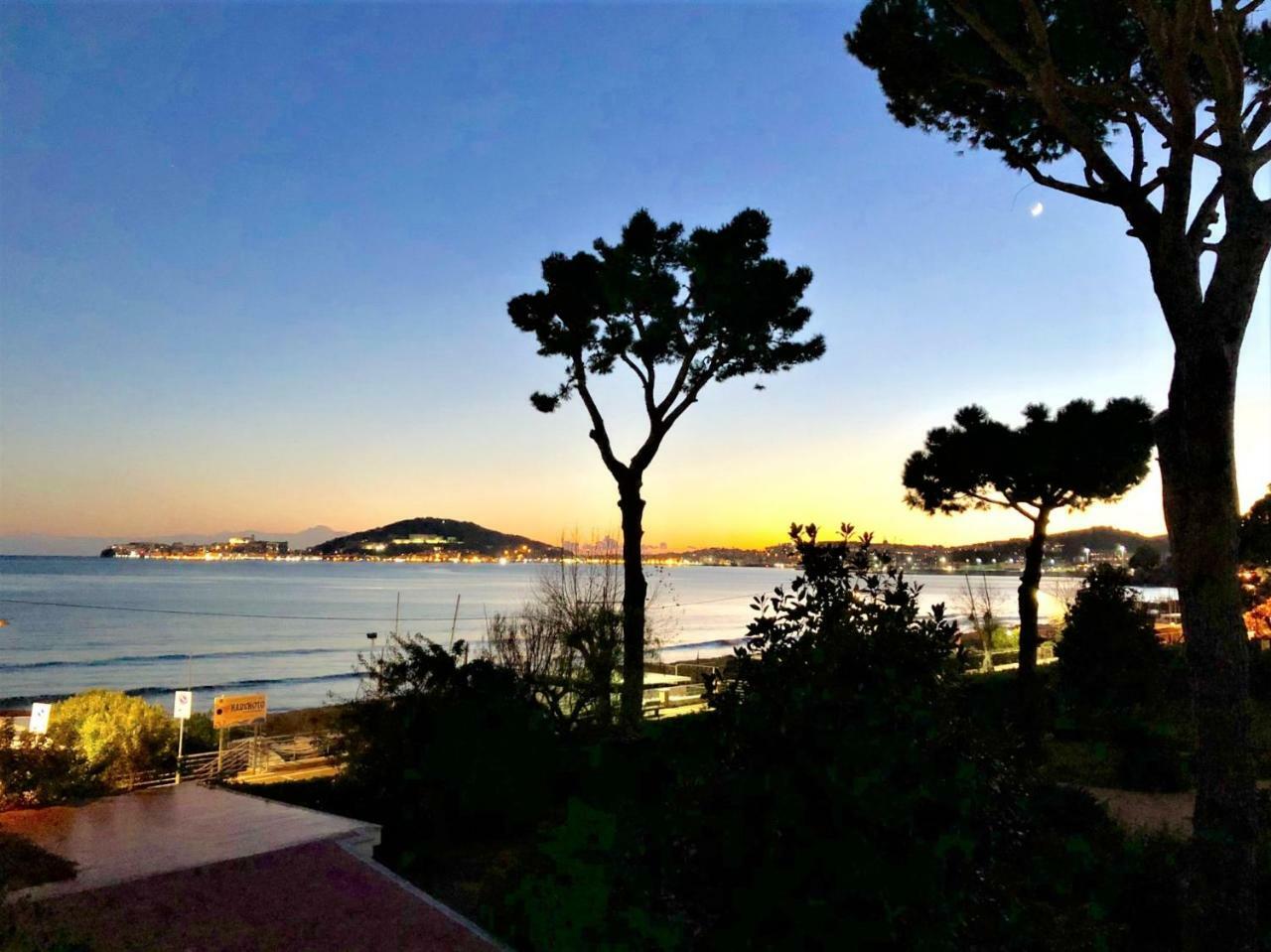 Villa Magnolia Formia Exteriér fotografie