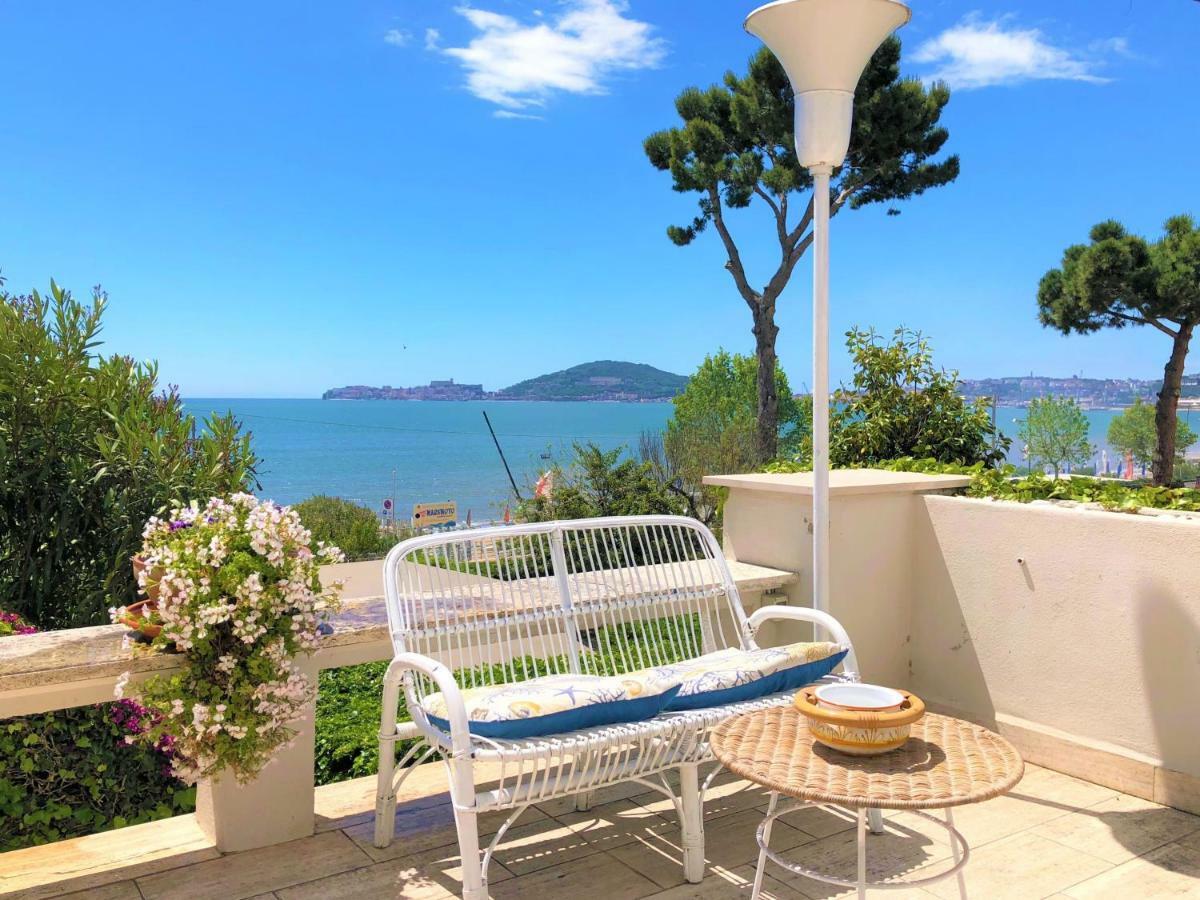Villa Magnolia Formia Exteriér fotografie